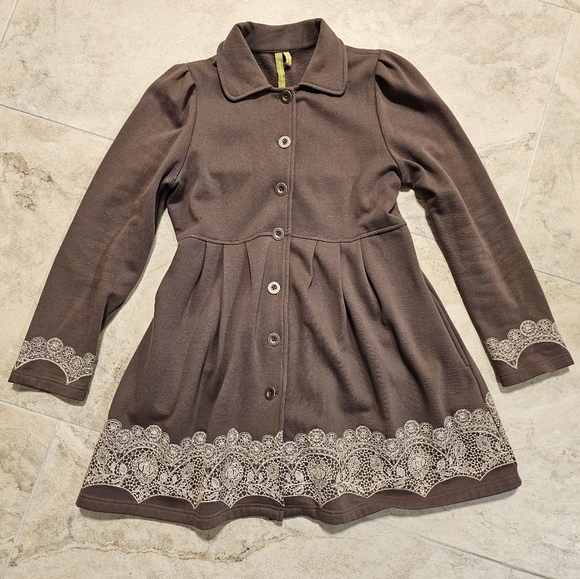 Casual Jacket or Sweater with Embroidery - Picture 5 of 7